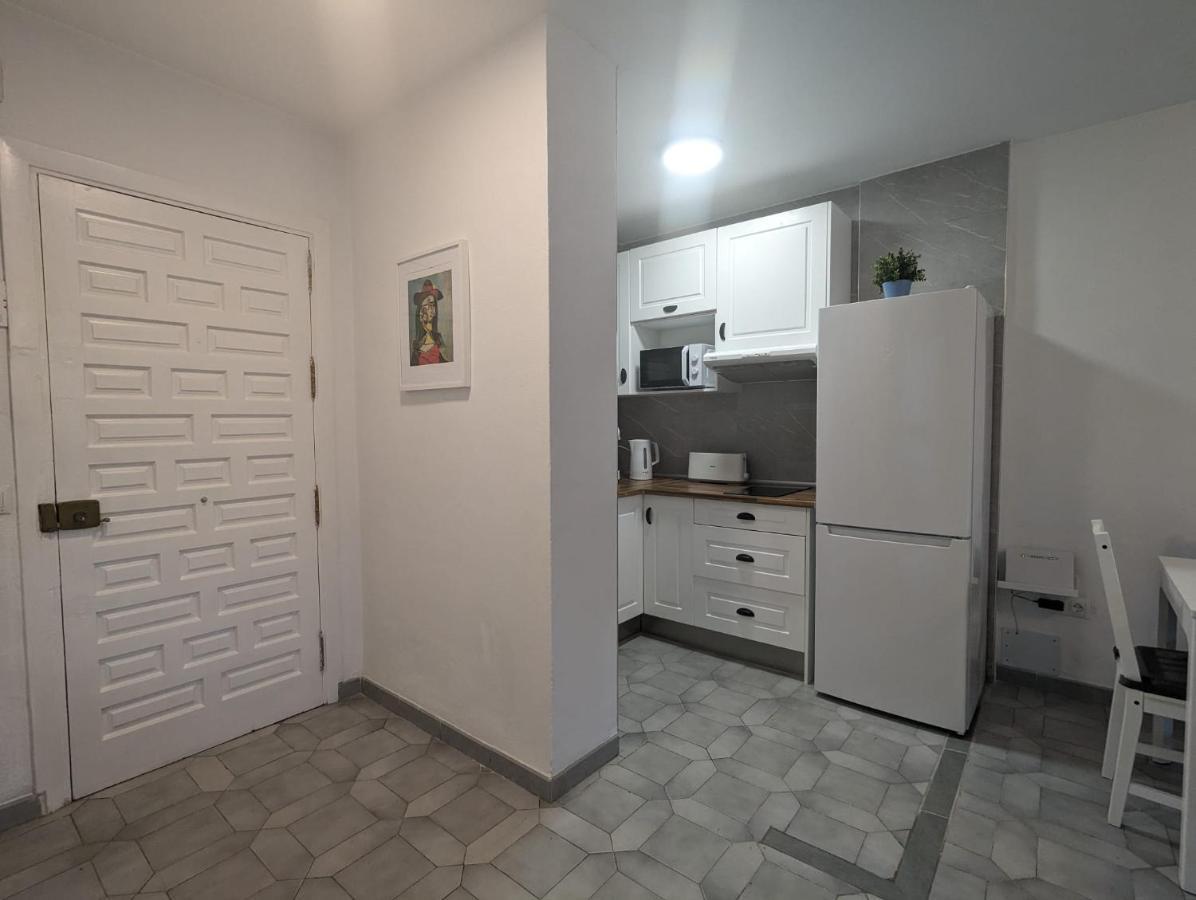 Apartamento Entero, Enormes Piscinas, Terraza Y Playa Benalmádena Εξωτερικό φωτογραφία